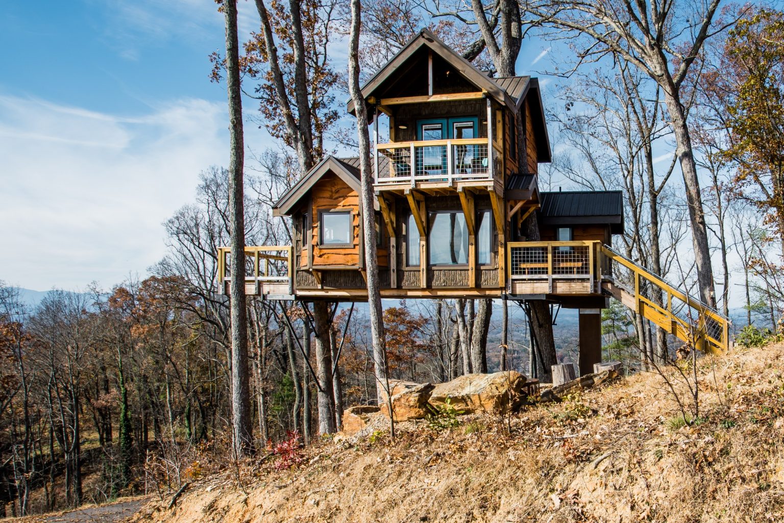 Unique Airbnbs You Can Stay In - Featured Image